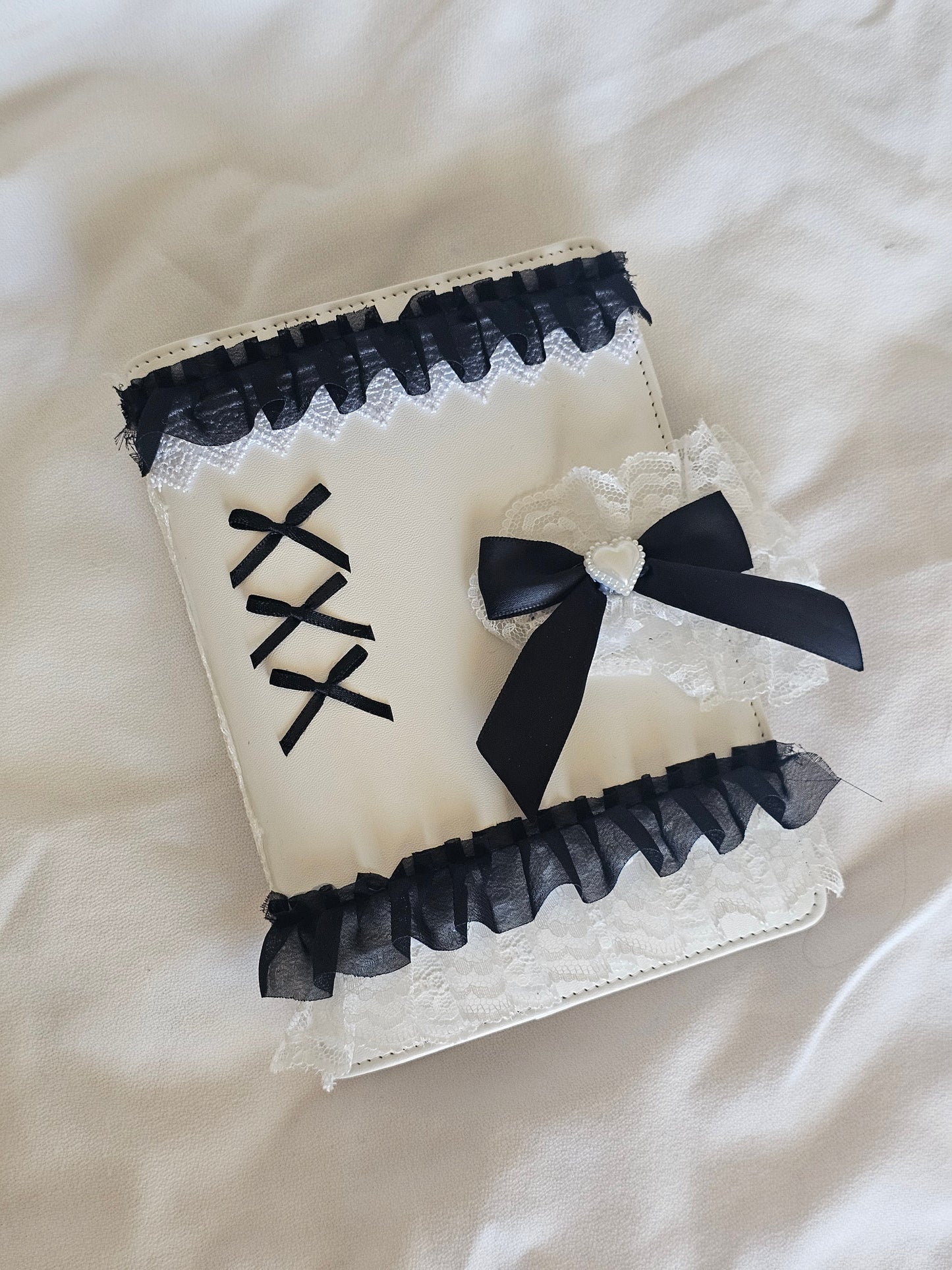 Hoarder Journal: Hoarding, but make it Elegant