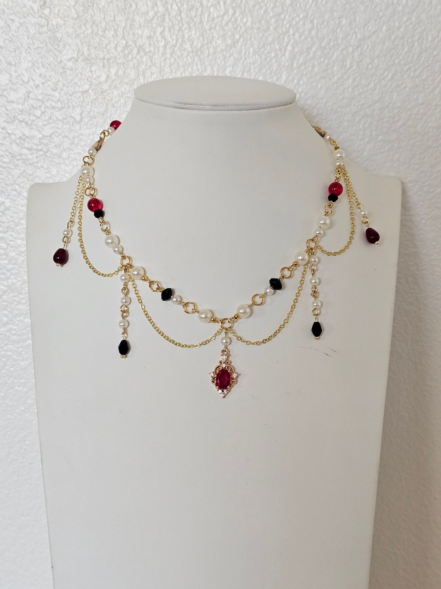 Jester's Ruff Necklace