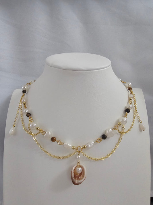 She Sells Seashells Necklace