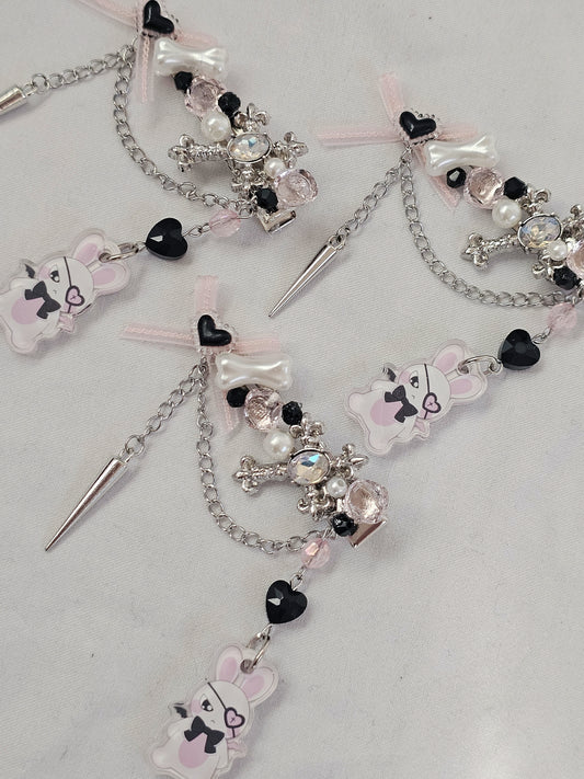 Amon Hairclips